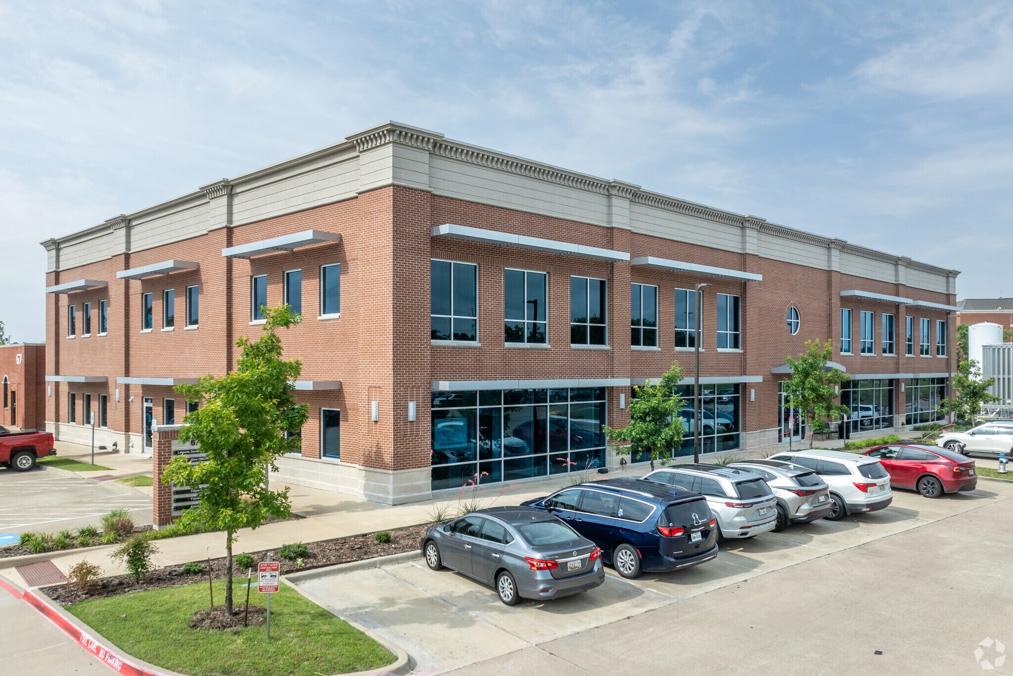 6705 Heritage Pkwy, Rockwall, TX à louer Photo principale– Image 1 sur 21