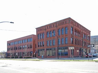 Plus de détails pour 2-8 Denison E Pky, Corning, NY - Bureau/Médical à louer