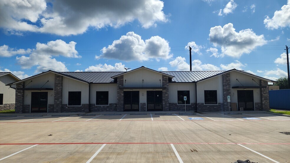 1849 Forest Park Ln, Pearland, TX à vendre - Photo de l’immeuble – Image 3 sur 30