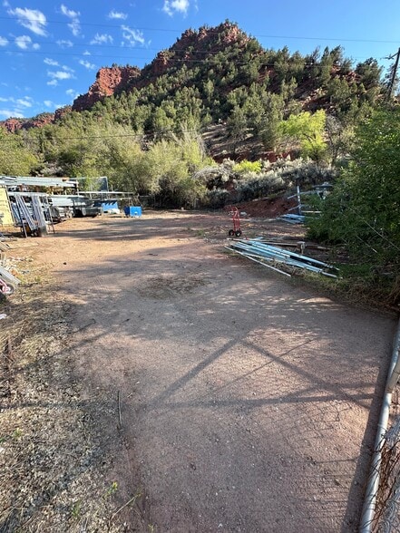 3762 CO-82, Glenwood Springs, CO à louer - Photo principale – Image 1 sur 4