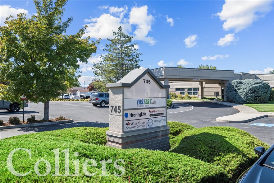 745 S Progress Ave, Meridian, ID à louer - Photo de l’immeuble – Image 2 sur 14