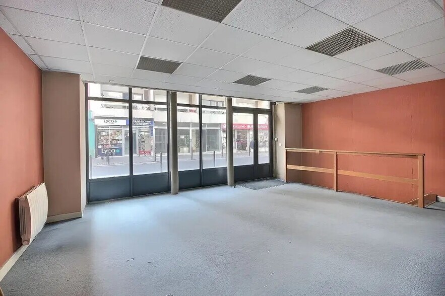 57 Rue Letort, Paris à vendre - Photo de l’immeuble – Image 3 sur 8
