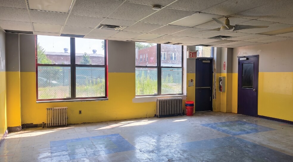 9102 Church Ave, Brooklyn, NY à louer - Photo intérieure – Image 3 sur 6