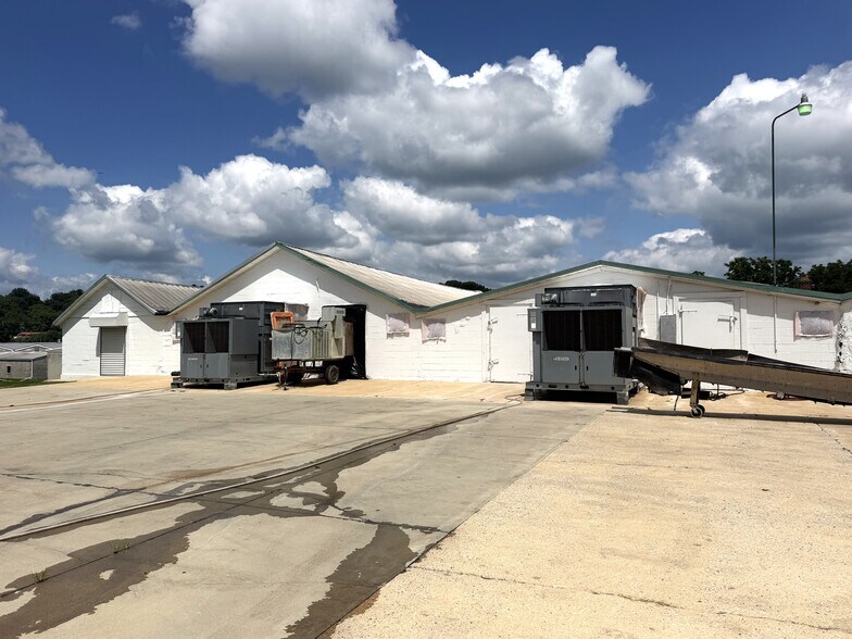 1069 Newark Rd, Toughkenamon, PA à vendre - Photo de l’immeuble – Image 2 sur 5
