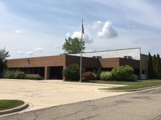 5002 Dewitt Rd, Canton, MI à vendre - Photo de l’immeuble – Image 3 sur 12