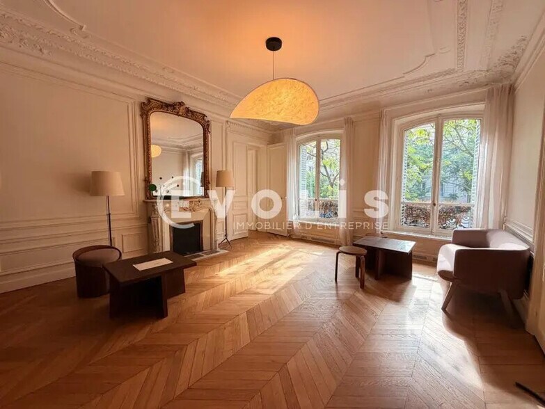 Bureau dans Paris à louer - Photo intérieure – Image 2 sur 9