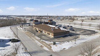 Plus de détails pour 3315 SW Williams Blvd, Cedar Rapids, IA - Local commercial à louer