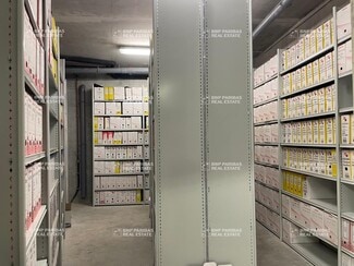Plus de détails pour Bureau à vendre