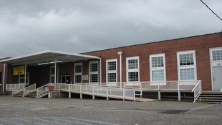 Plus de détails pour 612 E Main St, Pilot Mountain, NC - Industriel/Logistique à vendre