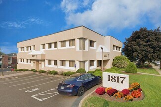 Plus de détails pour 1817 Black Rock Tpke, Fairfield, CT - Bureau à vendre