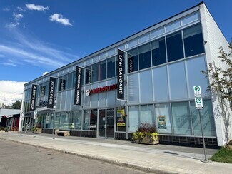 Plus de détails pour 10575-10583 115th St, Edmonton, AB - Local commercial, Local d'activités à louer