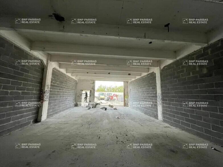 Local d'activités dans Wasquehal à vendre - Photo de la construction – Image 3 sur 11