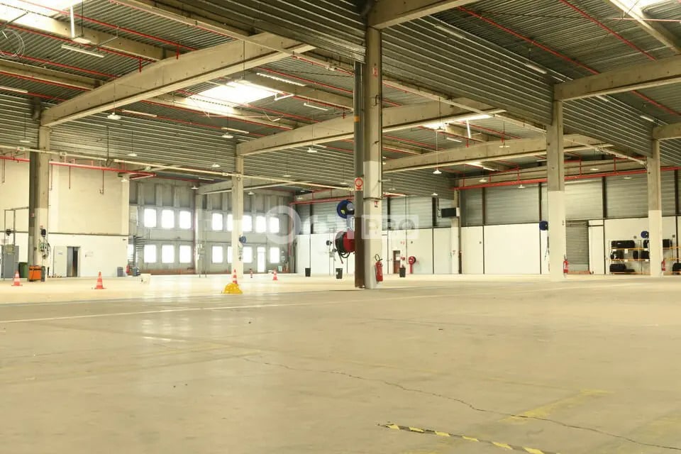 Local d’activités dans Vénissieux à louer Photo intérieure– Image 1 sur 2