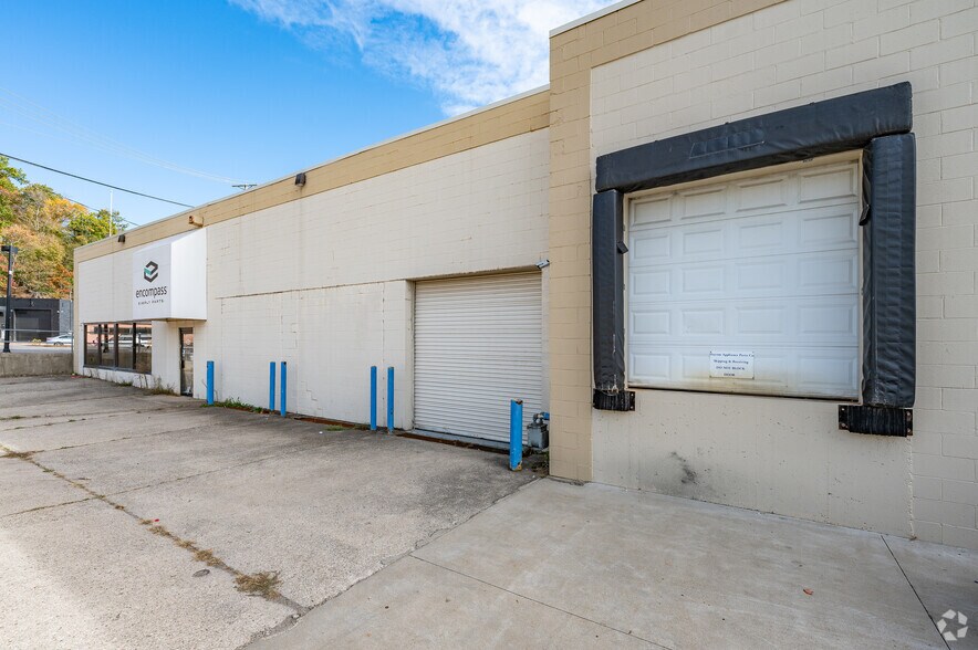 630 Maryland Ave, Charleston, WV à louer - Photo de l’immeuble – Image 3 sur 25
