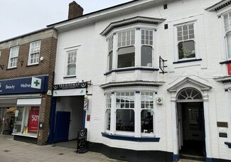 Plus de détails pour 12-14 High St, Petersfield - Bureau, Local commercial à louer