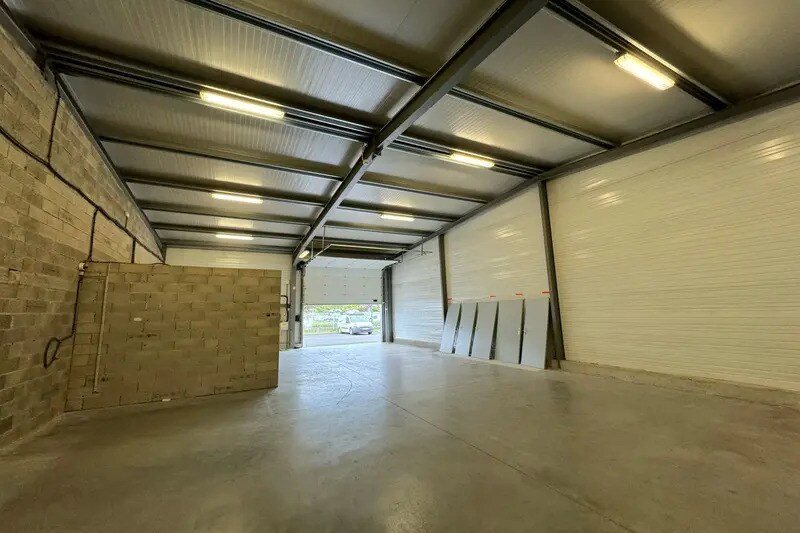 11 Avenue De La Fontanisse, Lunel à louer - Photo de l’immeuble – Image 2 sur 4