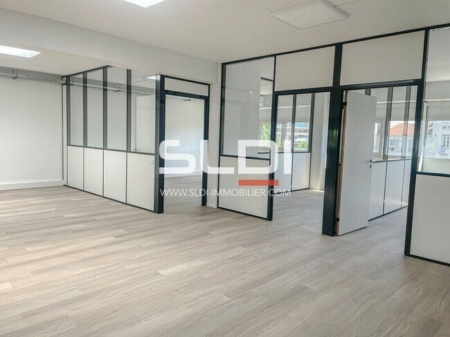 Plus de détails pour 289 Rue Garibaldi, Lyon - Bureau à louer