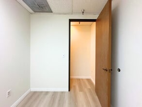 430 S Garfield Ave, Alhambra, CA à louer Photo intérieure– Image 2 sur 12