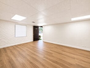 410 Merced Ave, West Covina, CA à louer Photo intérieure– Image 1 sur 5