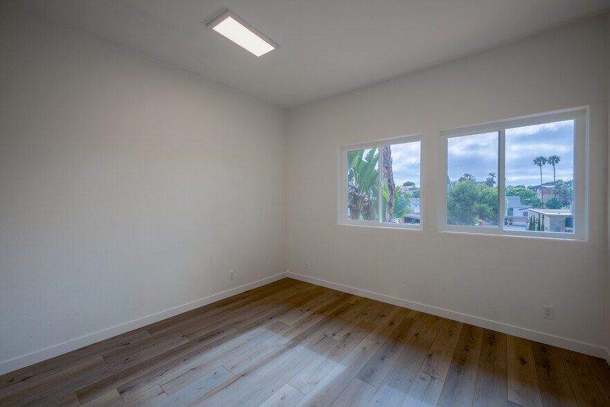 829 2nd St, Encinitas, CA à louer - Photo de l’immeuble – Image 2 sur 9