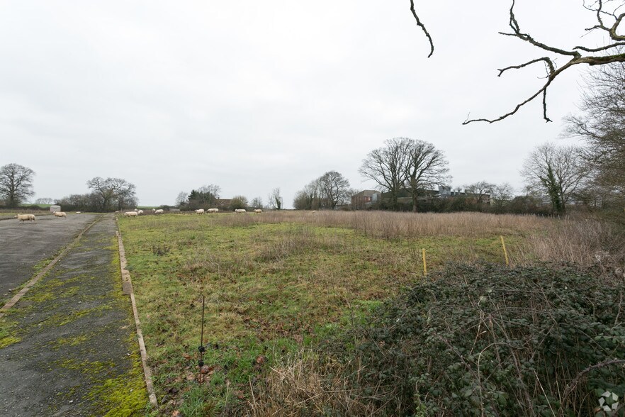 George Smith Way, Yeovil à vendre - Photo principale – Image 1 sur 4