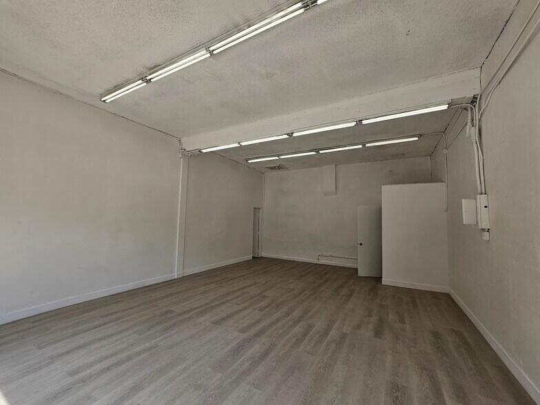 1101 S Los Angeles St, Los Angeles, CA à louer - Photo de l’immeuble – Image 2 sur 8