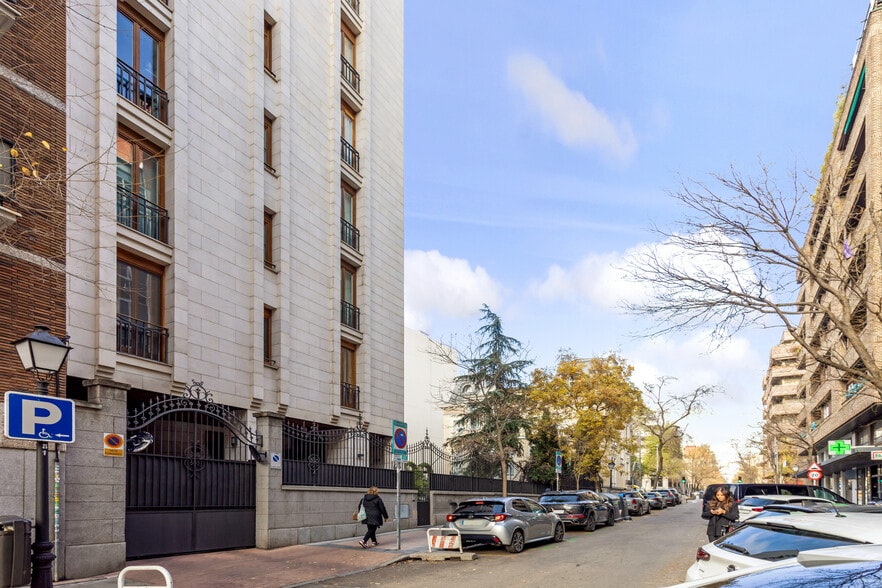 Calle de Castelló, 73, Madrid, Madrid à louer - Photo principale – Image 1 sur 10