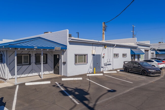 Plus de détails pour 2350 W Holly St, Phoenix, AZ - Industriel/Logistique à louer
