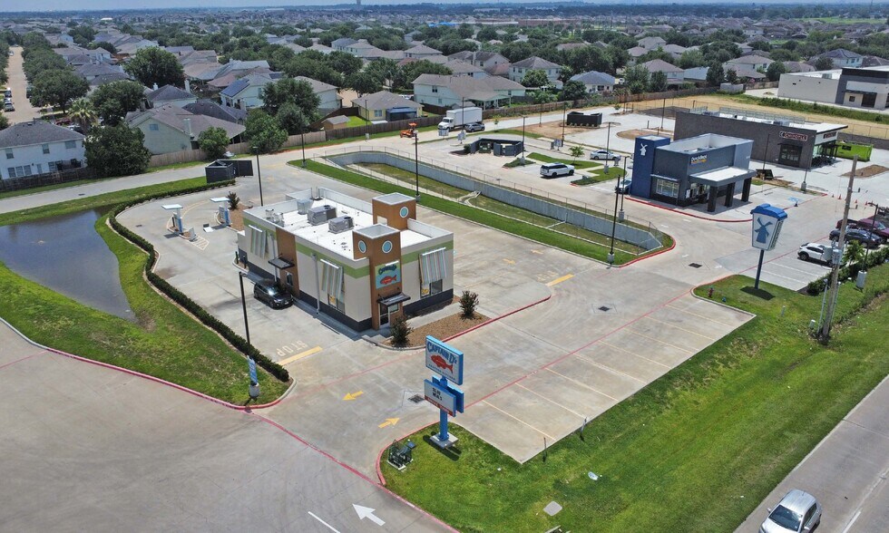 5902 N Fry Rd, Katy, TX à louer - Photo de l’immeuble – Image 2 sur 4