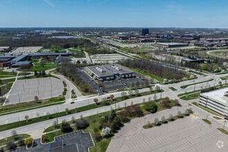 691 N Squirrel Rd, Auburn Hills, MI - VUE AÉRIENNE  vue de carte
