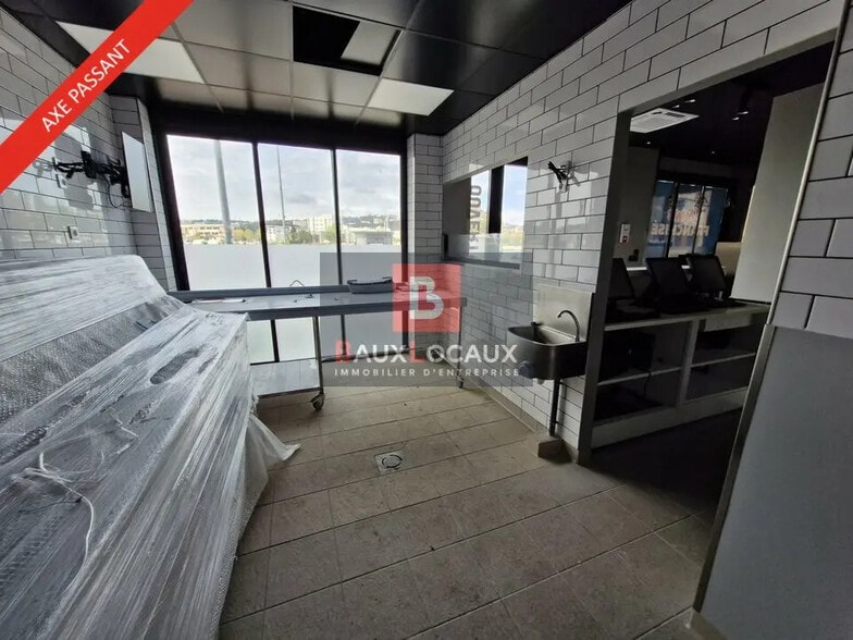 Local commercial dans Martigues à vendre - Photo intérieure – Image 3 sur 22