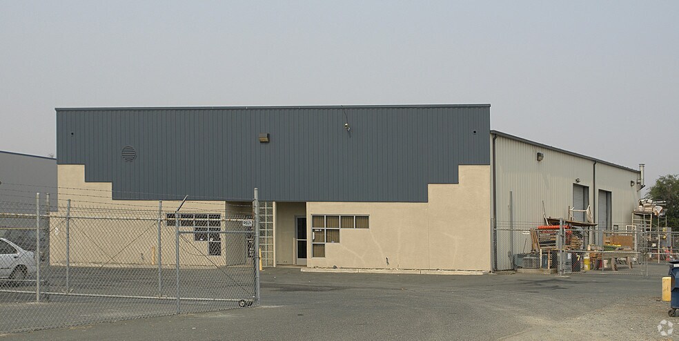 401 Sunset Dr, Antioch, CA à louer - Photo principale – Image 3 sur 4