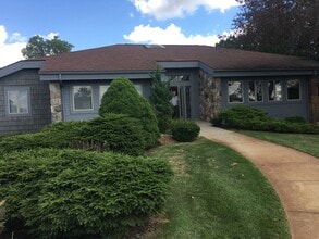 6300 Sashabaw Rd, Village of Clarkston, MI à louer Photo intérieure– Image 1 sur 4