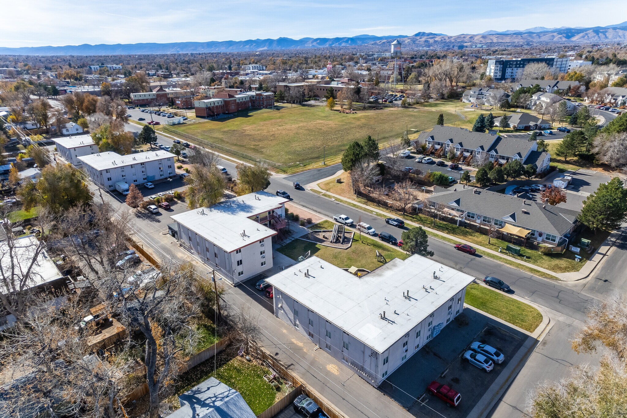 1700-1790 Kendall St, Lakewood, CO à vendre Photo de l’immeuble– Image 1 sur 8