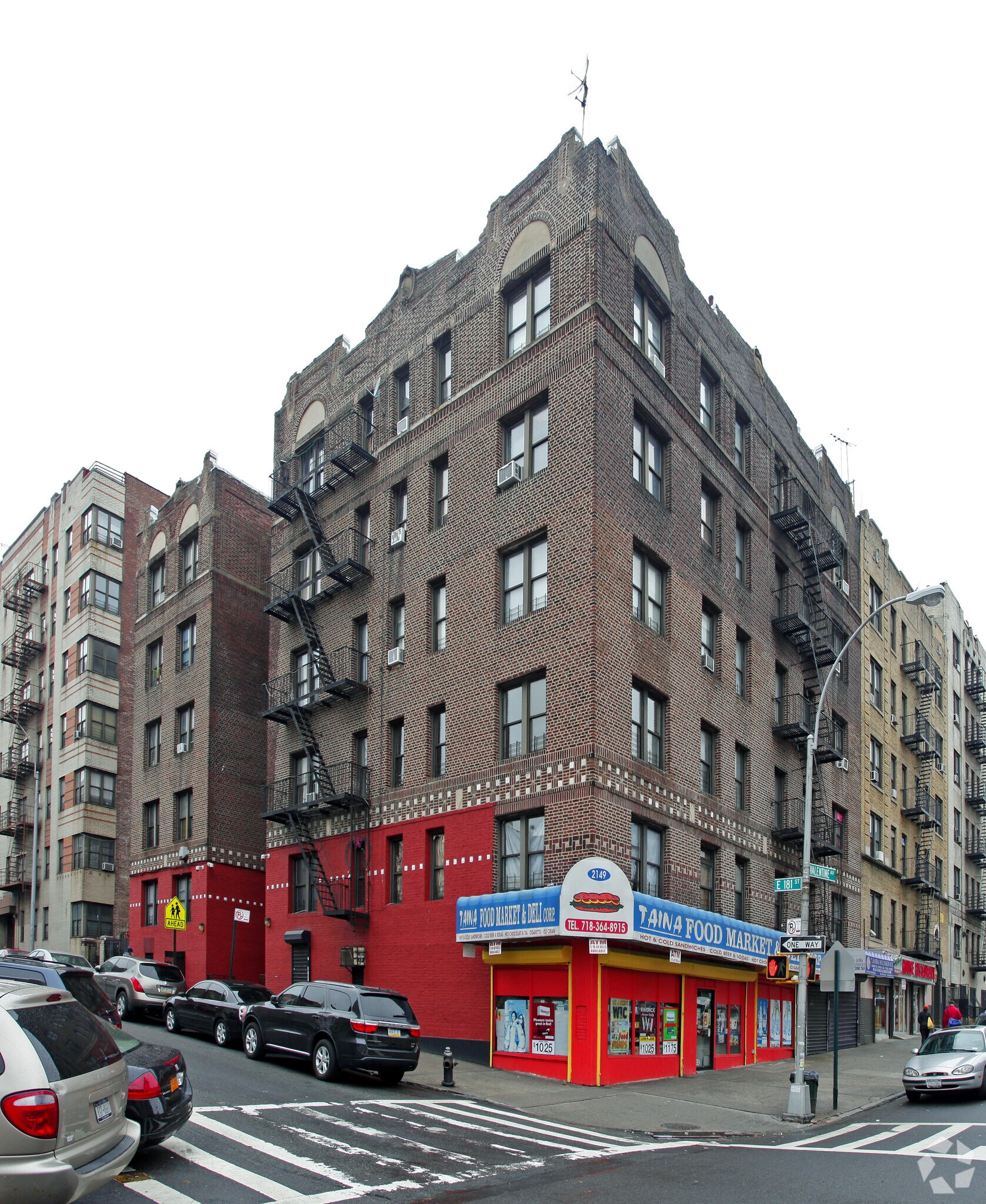 265 E 181st St, Bronx, NY à vendre Photo principale– Image 1 sur 4