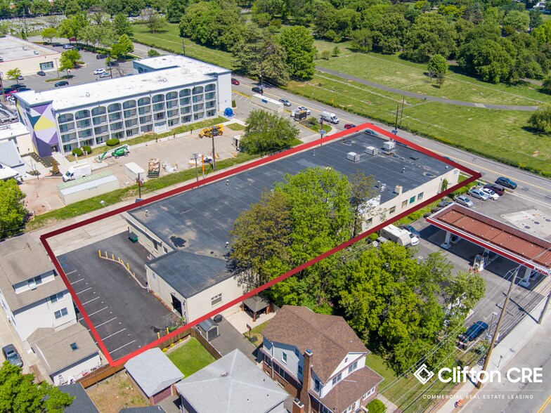 195 Allwood Rd, Clifton, NJ à louer - Photo de l’immeuble – Image 2 sur 13