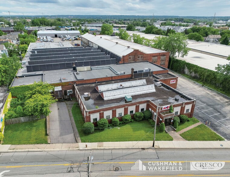 6200 Harvard Avenue portefeuille de 2 biens à vendre sur LoopNet.fr - Photo de l’immeuble – Image 1 sur 4