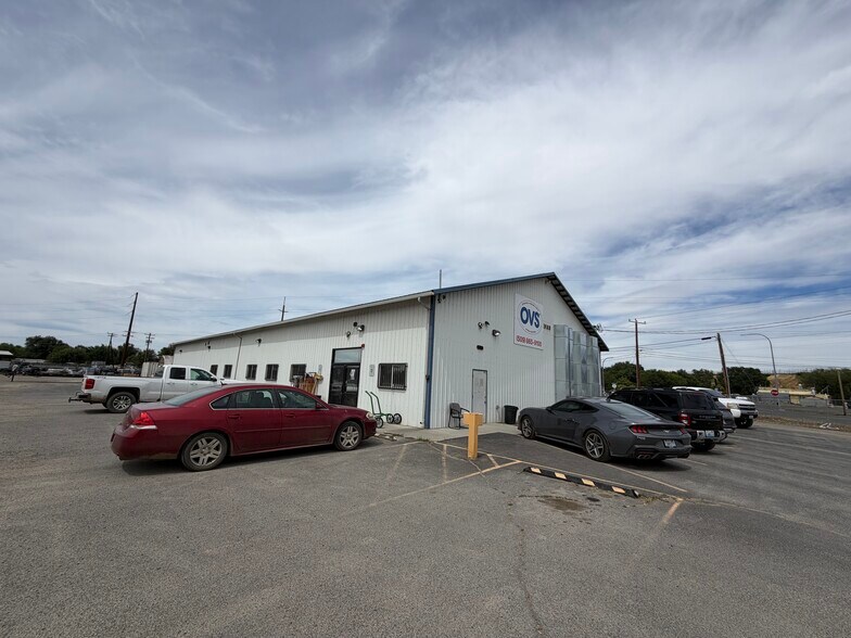 1130 Buena Rd, Zillah, WA à vendre - Photo de l’immeuble – Image 2 sur 6