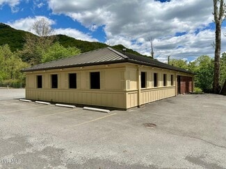 Plus de détails pour 920 E 5th St N, Big Stone Gap, VA - Local commercial à vendre