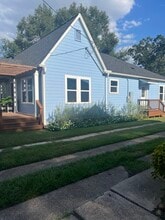 803 Austin St, Richmond, TX à louer Photo de l’immeuble– Image 2 sur 19