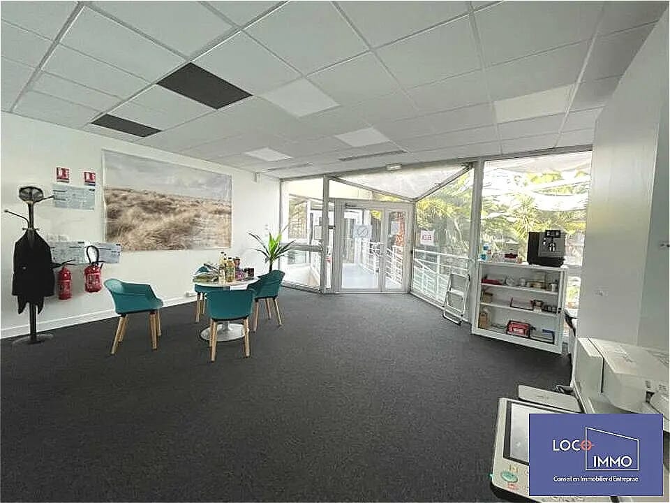 Bureau dans Bordeaux à vendre Hall d’entrée– Image 1 sur 11