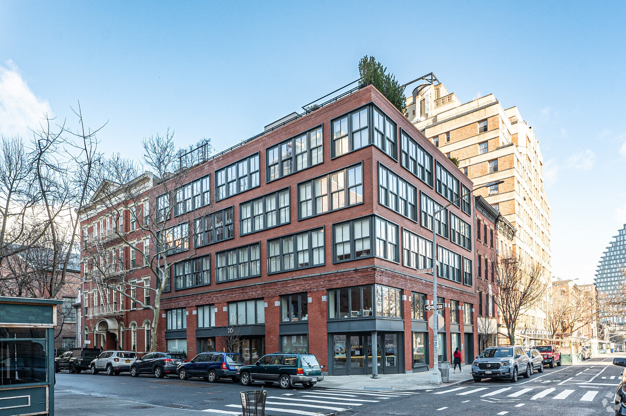 70 Henry St, Brooklyn, NY à louer Photo principale– Image 1 sur 7