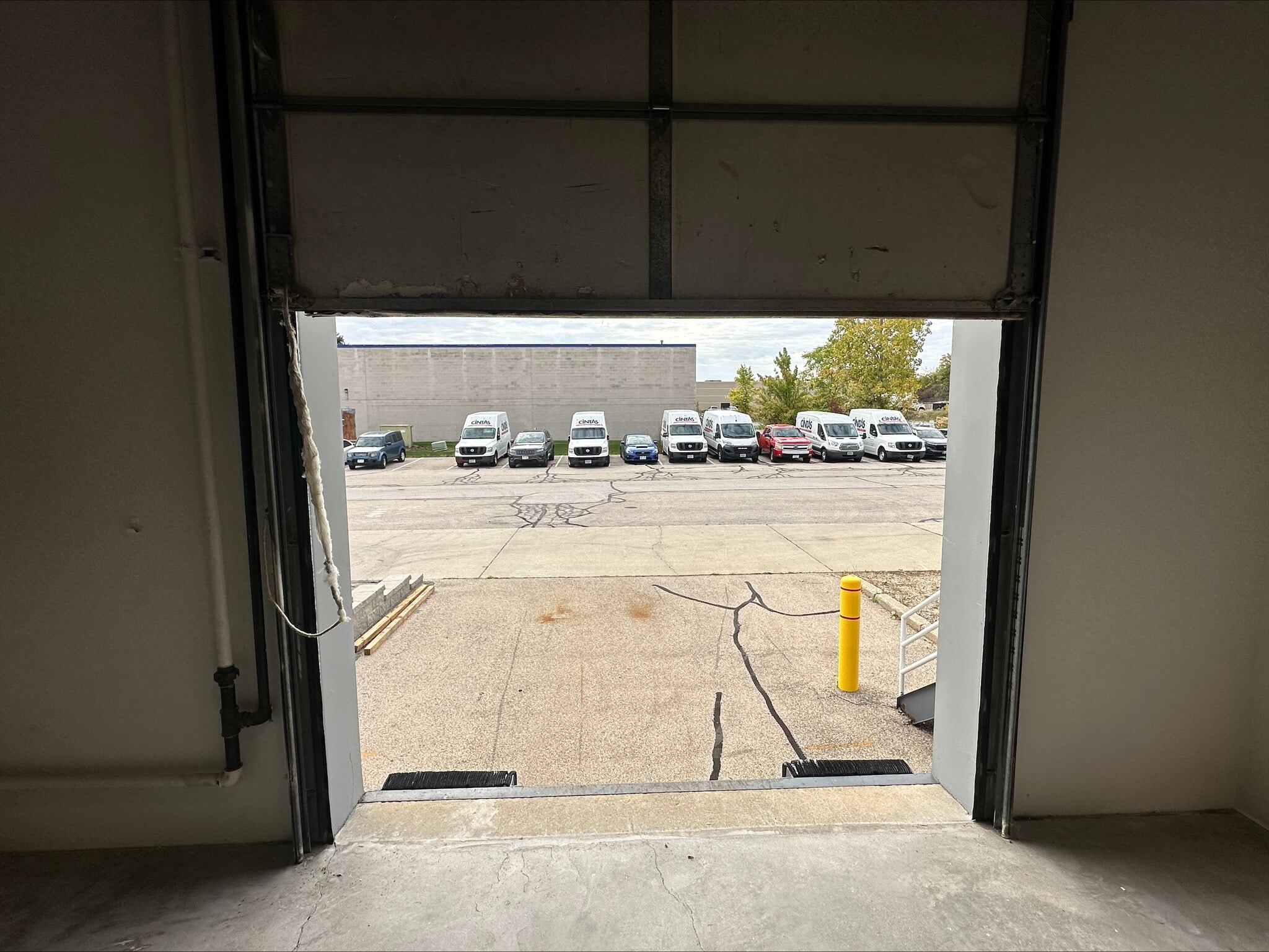 N56W13525-N56W13605 Silver Spring Dr, Menomonee Falls, WI à louer Photo intérieure– Image 1 sur 8