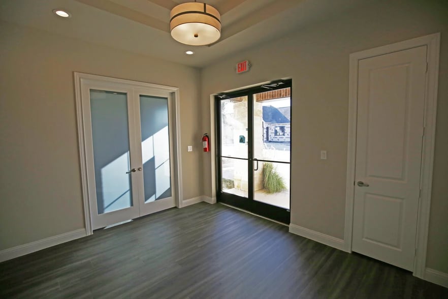 2601 Little Elm Pky, Little Elm, TX à vendre - Photo intérieure – Image 3 sur 13