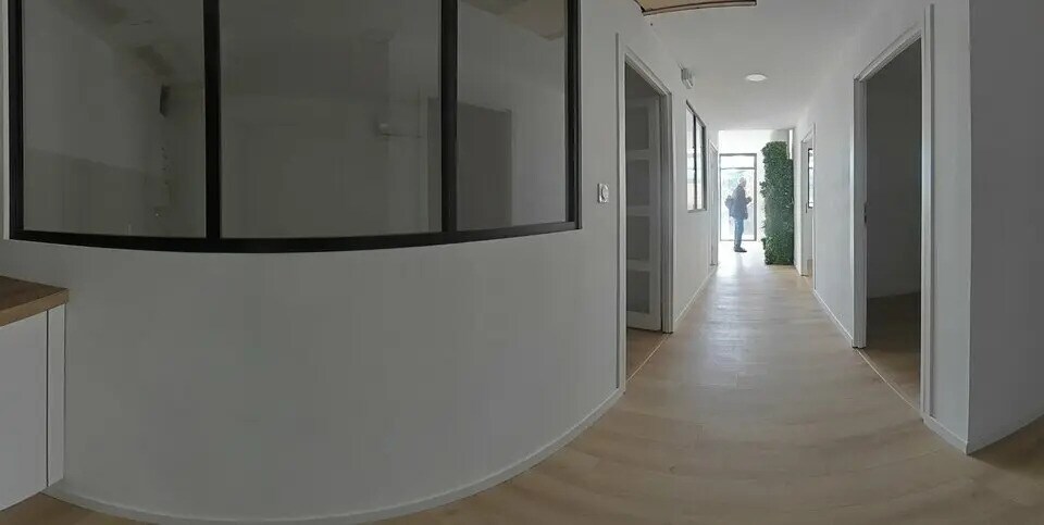 Bureau dans Baillargues à louer - Photo de l’immeuble – Image 2 sur 4