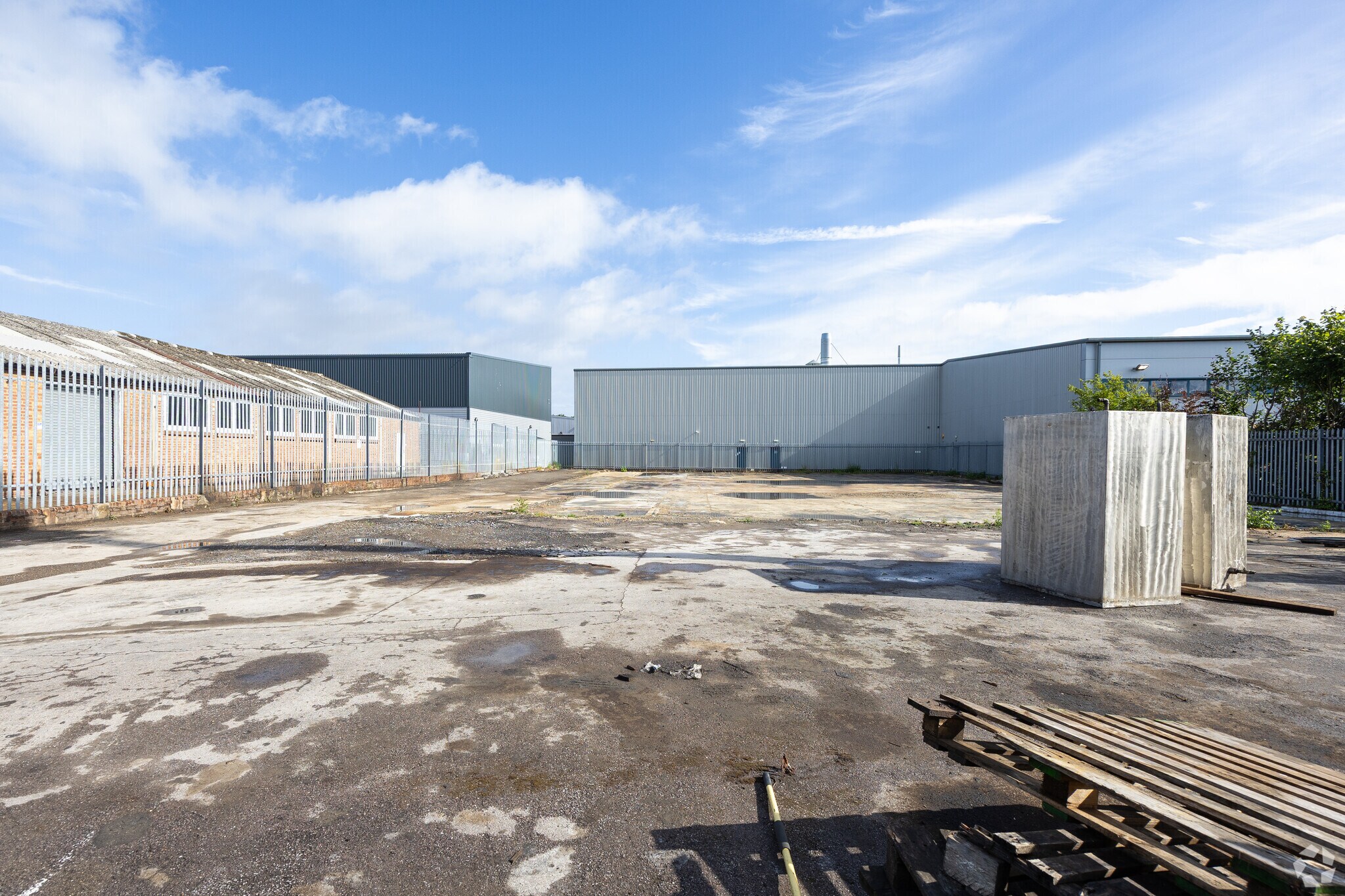 62 Holmethorpe Av, Redhill à louer Autre– Image 1 sur 7