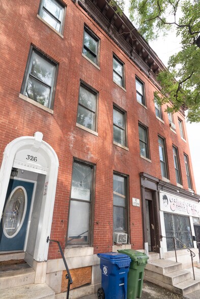 328 N Paca St, Baltimore, MD à vendre - Photo principale – Image 1 sur 39