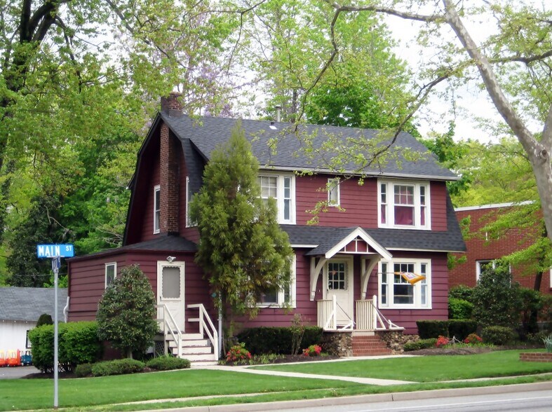 338 Main St, Chatham, NJ à louer - Photo de l’immeuble – Image 1 sur 7