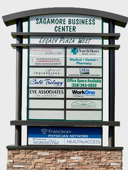 500 Legacy Plz W, Laporte, IN à louer - Photo de l’immeuble – Image 2 sur 15