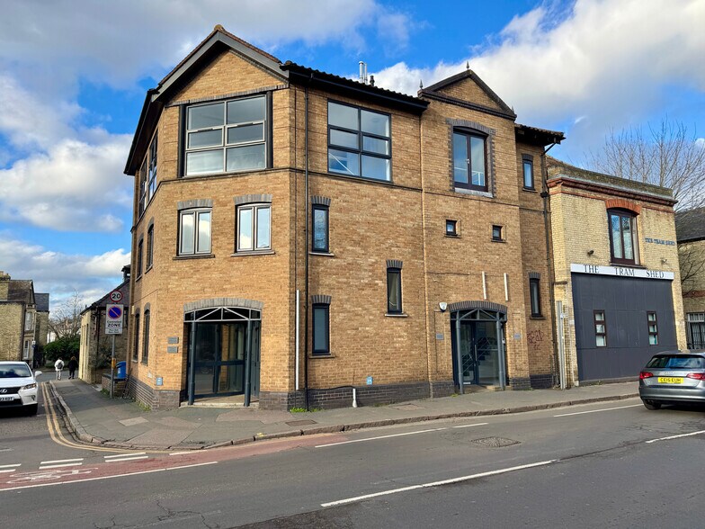 1 Dover St, Cambridge à vendre - Photo de l’immeuble – Image 2 sur 5